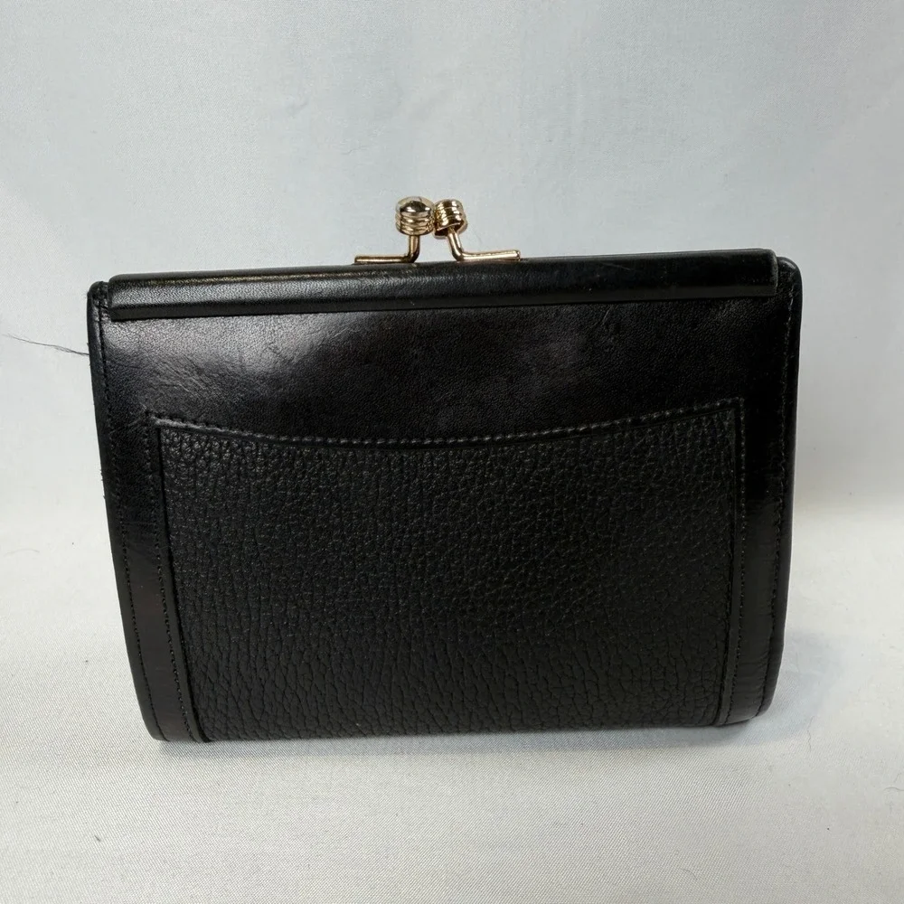Dooney & Bourke good pre